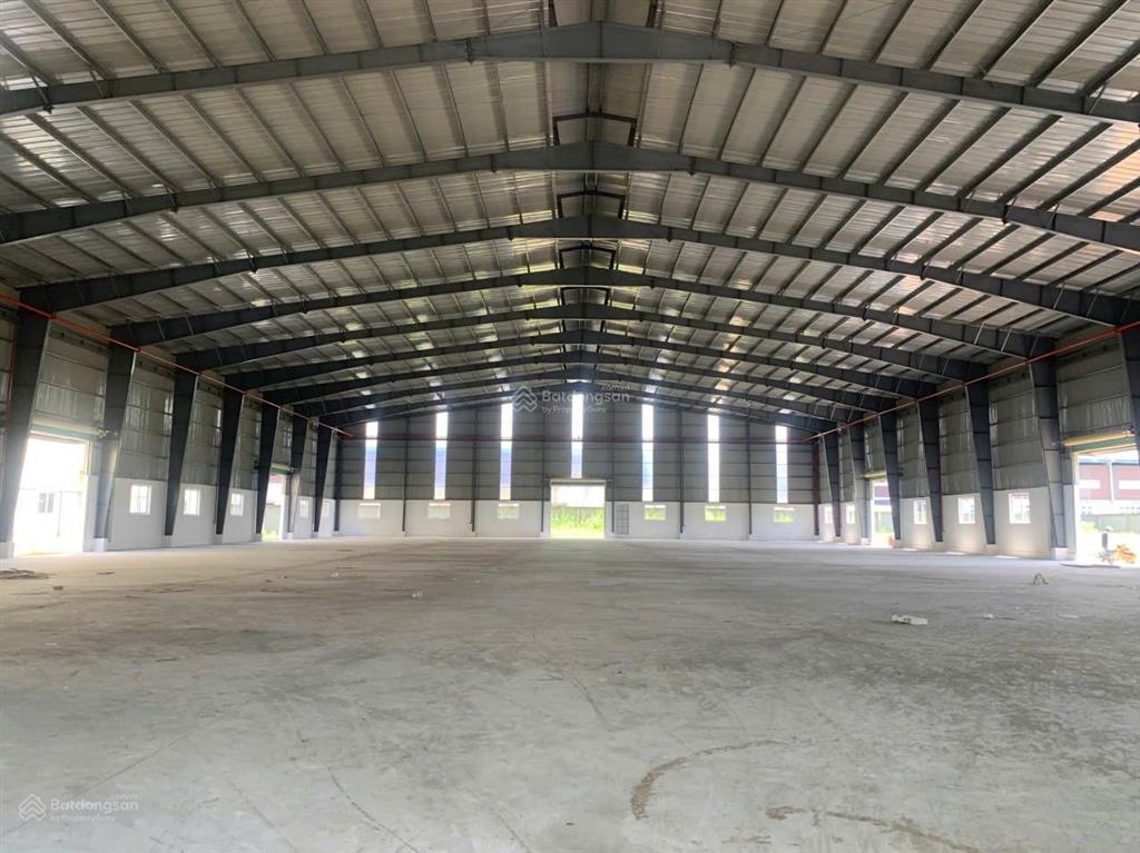 Cho thuê kho xưởng 3.850m2 ccn bến lức. tiếp nhận nhiều ngành nghề