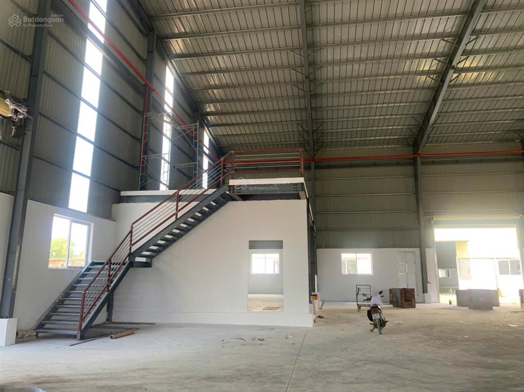 Cho thuê kho xưởng 3.850m2 ccn bến lức. tiếp nhận nhiều ngành nghề