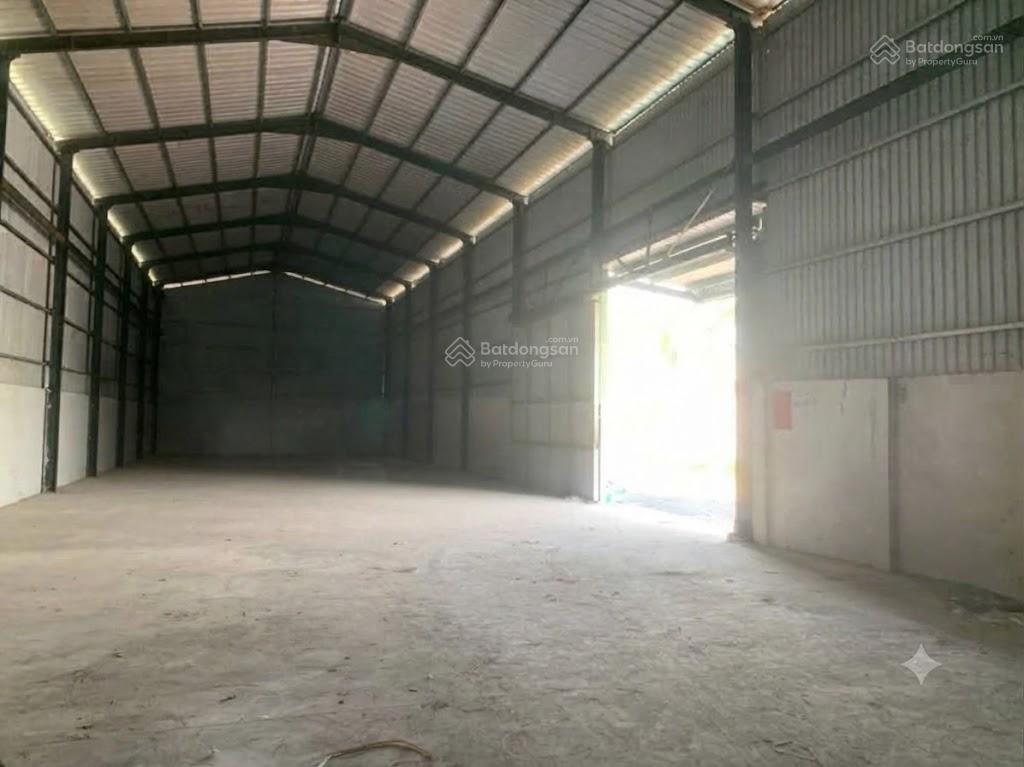 Cho thuê kho xưởng 800m2 bình chánh. kho sạch đẹp, kiên cố
