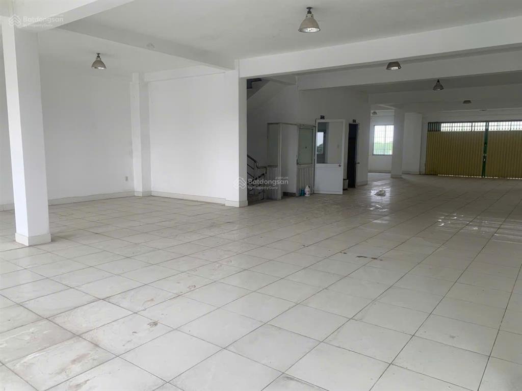 Cho thuê nhà xưởng 1.000m2 bình chánh. đường xe container 24/24