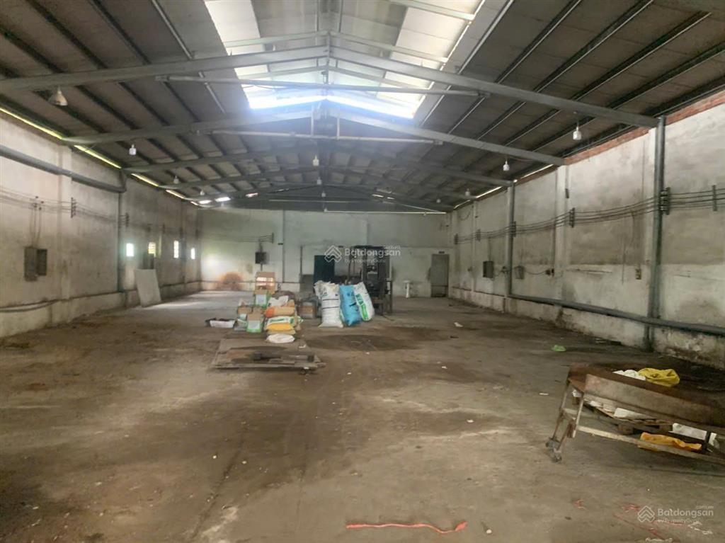 Cho thuê nhà xưởng 1.000m2 bình chánh. đường xe container 24/24