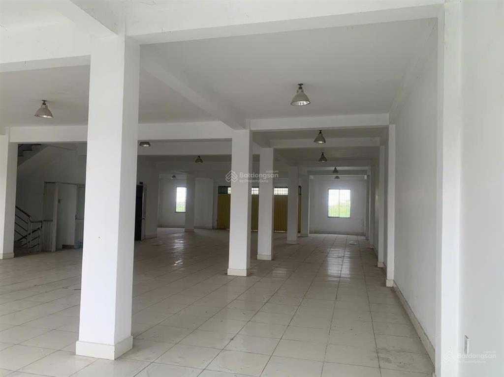 Cho thuê nhà xưởng 1.000m2 bình chánh. đường xe container 24/24