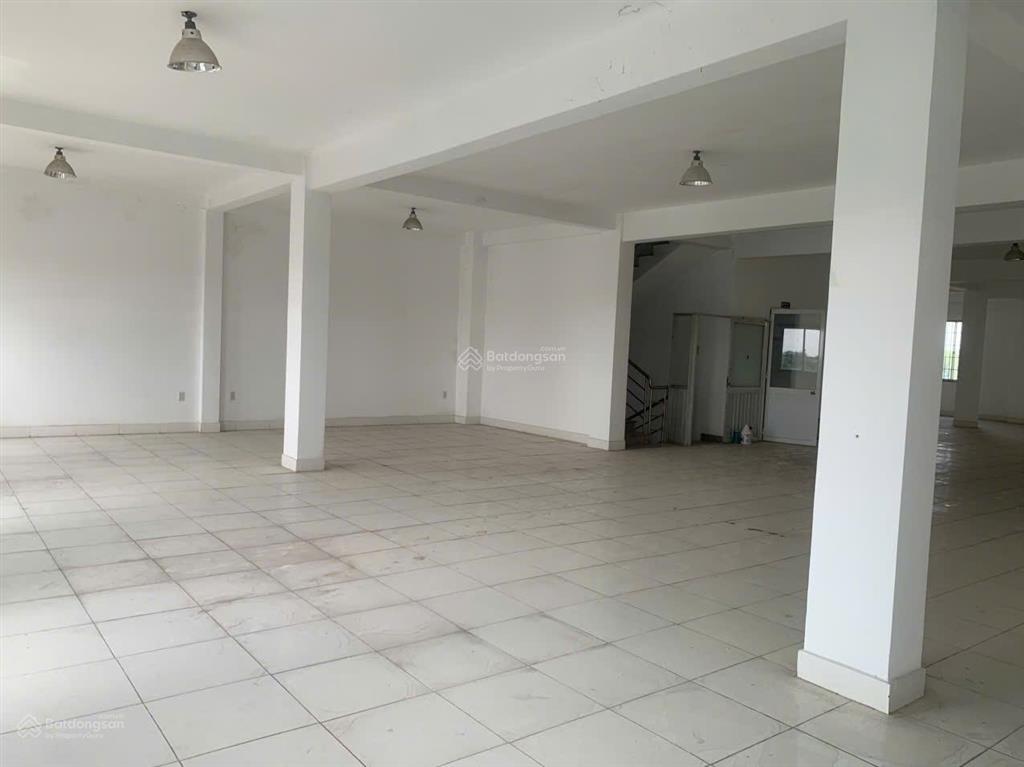Cho thuê nhà xưởng 1.000m2 bình chánh. đường xe container 24/24