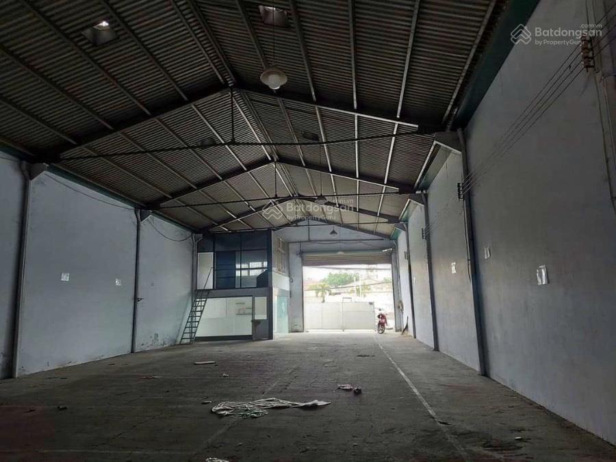 Cho thuê kho xưởng 780m2 quốc lộ 1a, bình chánh. đường xe container 24/24