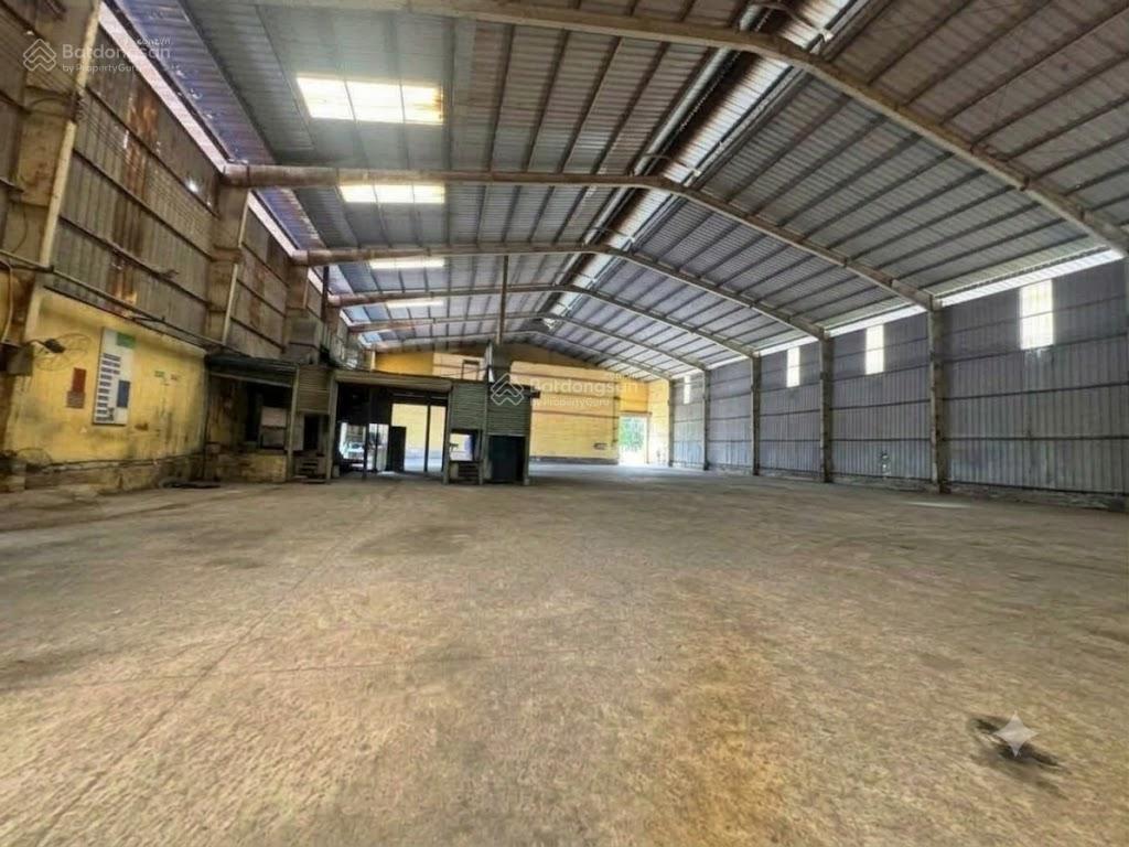 Cho thuê kho xưởng kcn bình chánh. khuôn viên 7.000m2, nhà xưởng 3.500m2