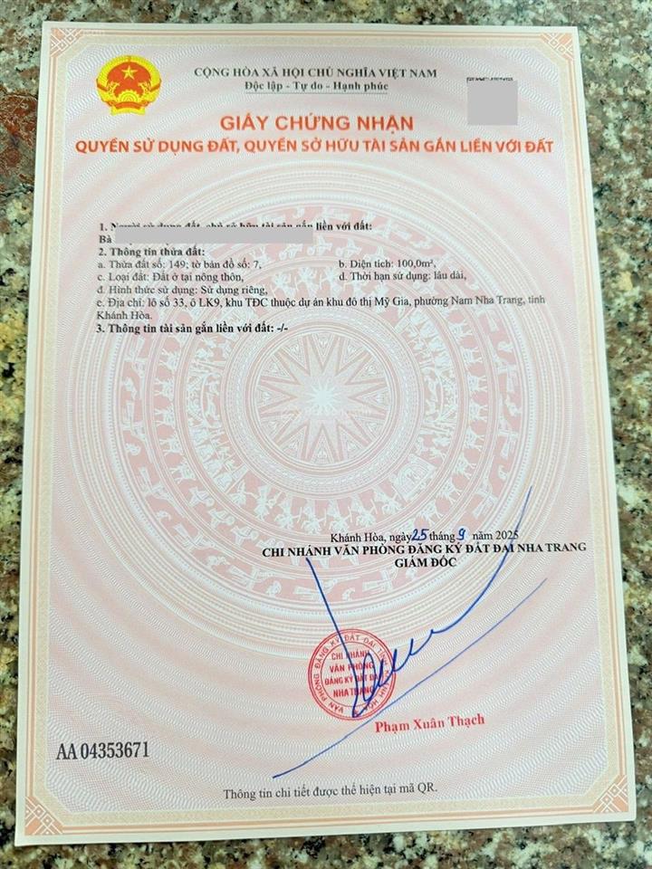Bán đất khu đô thị mỹ gia có sổ hồng  100 m2  đường 18m  giá 7,75 tỷ!