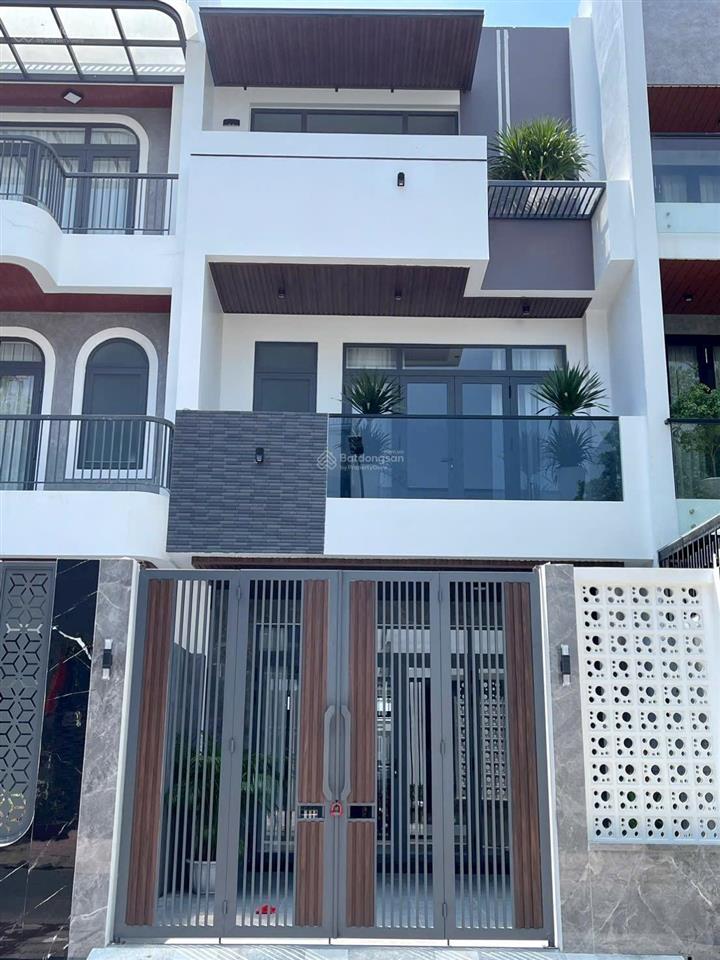 Bán nhà 3 tầng kđt thái hưng (gói 5) mỹ gia mới 100%, thiết kế hiện đại  nội thất xịn  giá 8,6 tỷ