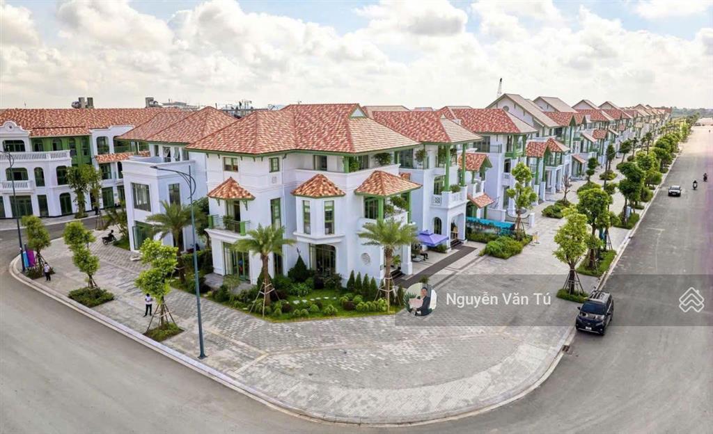 Biệt thự sun urban city chính sách giá siêu tốt full giá chỉ 14 tỷ, căn 200m2