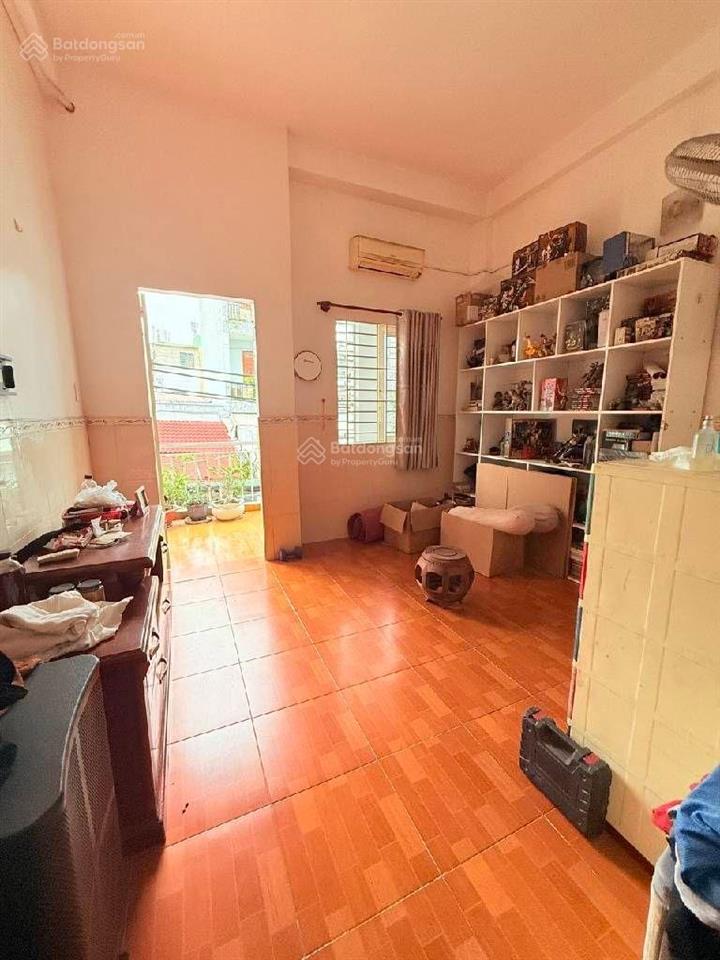 Bán nhà hẻm 6m. sát mặt tiền đường nguyễn thị thập q7. 4 tầng. dt 65m²  pháp lý chuẩn. nhỉnh 9 tỷ