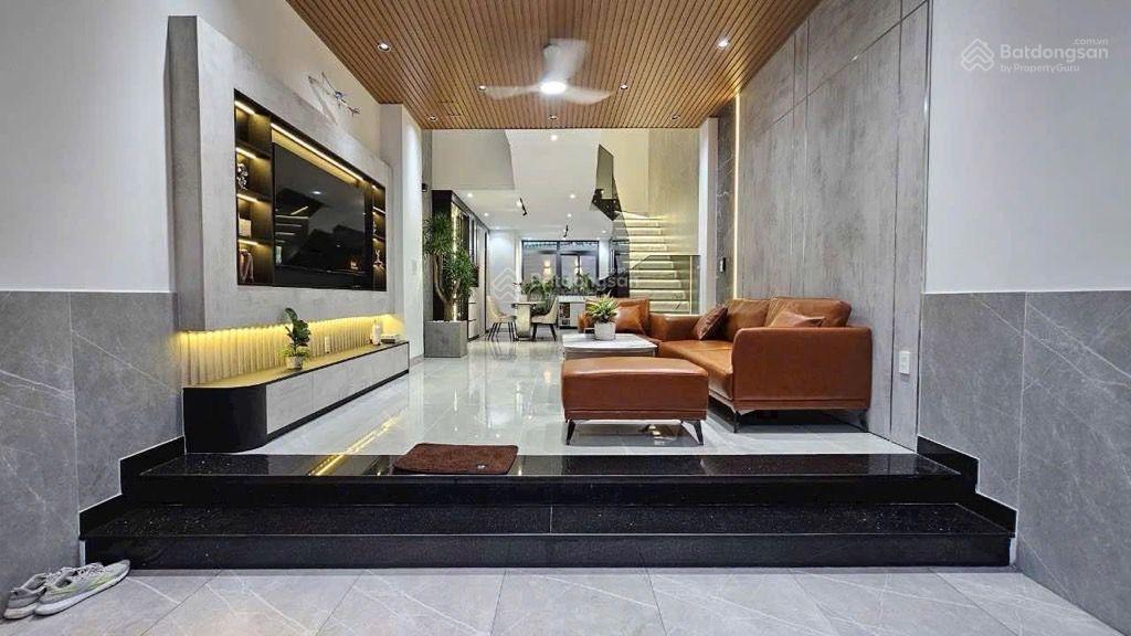 Bán nhà đẹp đường võ thị nhờ q7. dt 72m². dọn vào ở luôn  chủ xây tâm huyết. nhỉnh 7 tỷ