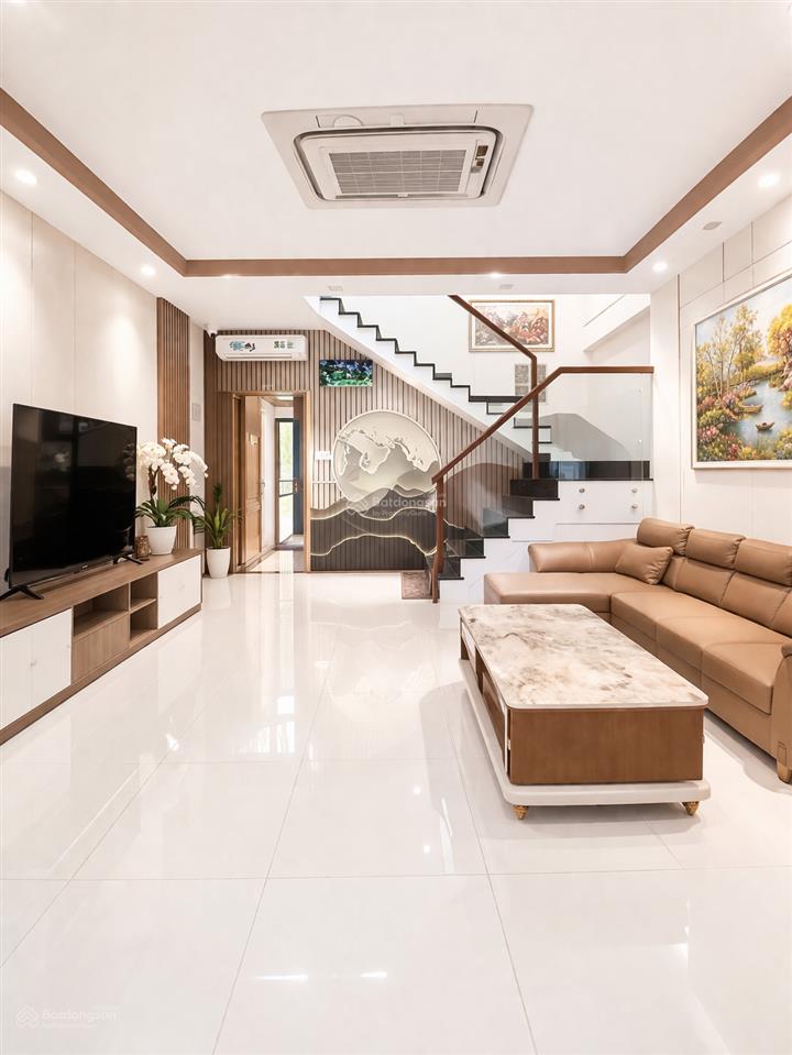 Bán nhà hẻm xe hơi quay đầu dt khủng 210m2 sát nguyễn thị thập q7  7 x 30  chỉ 13.3 tỷ