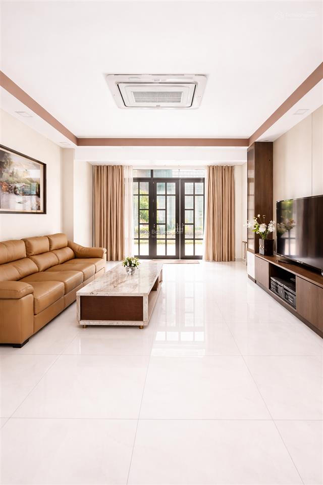 Bán nhà hẻm xe hơi quay đầu dt khủng 210m2 sát nguyễn thị thập q7  7 x 30  chỉ 13.3 tỷ