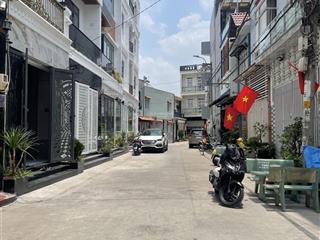 Nhà có thang máy hơn 7 tỷ nhà 4 tầng đẹp lung linh hẻm 8m thông tứ tung. huỳnh tấn phát nhà bè