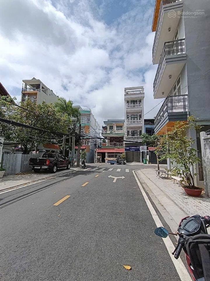 Bán đất nhà lô góc kdc đã đồng bộ. ngang khủng 12m. dt 180m2. nhỉnh 17 tỷ. pháp lí cực chuẩn