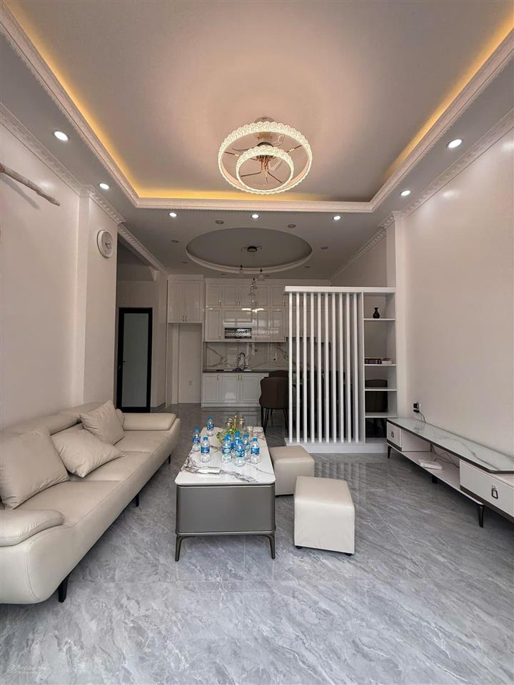 Nhà 2,x tỷ mặt đường tại an dương, gần cầu kiến an, đại học hải phòng
