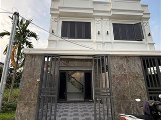 Nhà sân cổng 70m2 gần chợ kiều trung, hồng thái, an dương, hải phòng