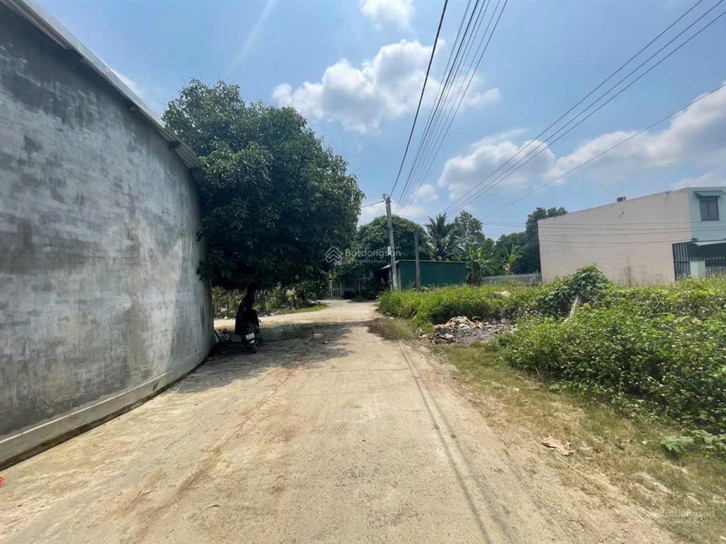 Cần bán hàng hiếm diên an  ngang 6.5m  cách 23/10 chỉ 100m