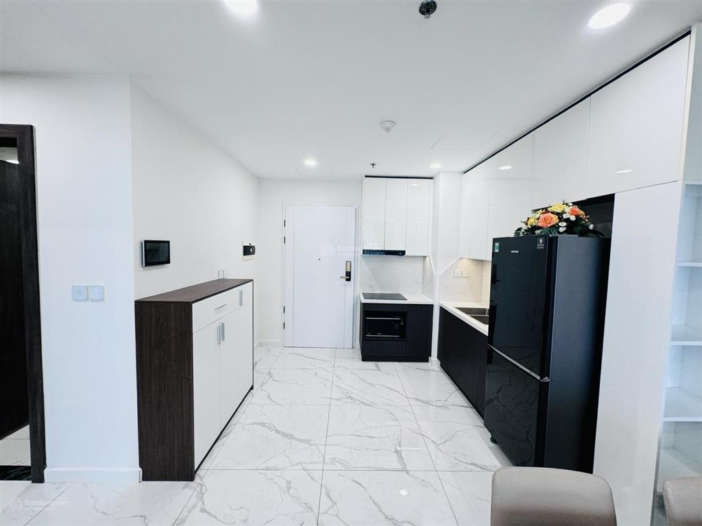 Bán vpdn 2pn 2wc full nt 71m2 giá chỉ 4,3 tỷ cc sunshine sky city quận 7.  0933 339 *** thụy