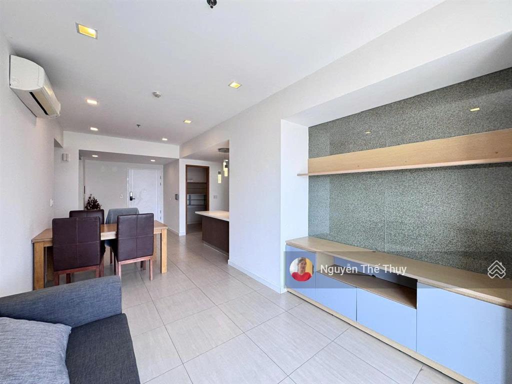 Chỉ 15tr có ngay căn 2pn full nt 123m2 cc noble crystal riverside q7.  0933 339 *** ms thụy