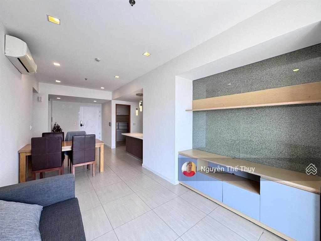Chỉ 15tr có ngay căn 2pn full nt 123m2 cc noble crystal riverside q7.  0933 339 *** ms thụy