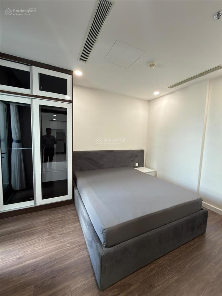 Cho thuê căn 2pn 2wc full nt giá 17tr chung cư sunshine sky city quận 7.  0933 339 *** thụy