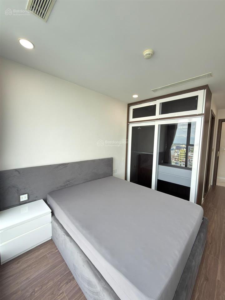 Cho thuê căn 2pn 2wc full nt giá 17tr chung cư sunshine sky city quận 7.  0933 339 *** thụy