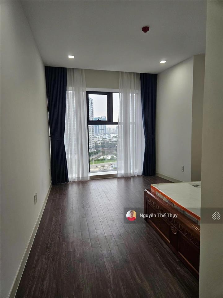 Cho thuê căn 2pn full nt giá thuê 16tr (miễn pql) chung cư noble crystal riverside q7