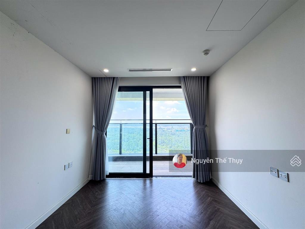 Căn 138m2 2pn giá thuê 18tr/th chung cư noble crystal riverside q7