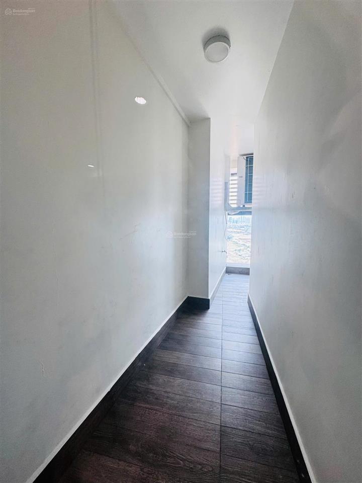 Chỉ 13 triệu có ngay căn 2pn+1 ntcb cc noble crystal riverside q7.