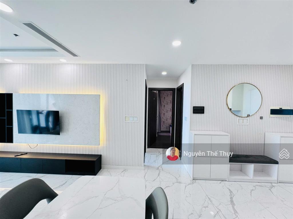 Hot! căn 2pn, full nt giá 17tr chung cư sunshine sky city quận 7.  0933 339 *** thụy