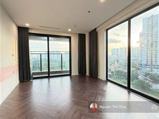 Cho thuê căn góc 2pn giá thuê 17tr/th (miễn pql) chung cư noble crystal riverside q7