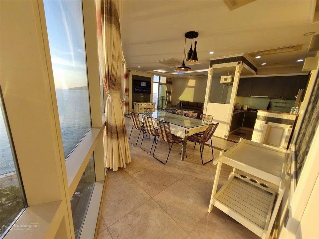 Siêu phẩm căn góc view biển triệu đô tại nha trang center  biển trần phú 164,6m2 3pn giá 18 tỷ