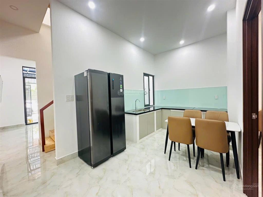 Nhà gần biển đường d4 ,thông lê thanh nghị & nguyễn lộ trạch, phường nha trang giá 8tỷ300