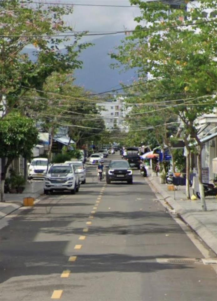 Mặt tiền kinh doanh khúc thừa dụ 106,1m ngang đẹp 6.5m  có sẵn dòng tiềnchỉ 11tỷ500