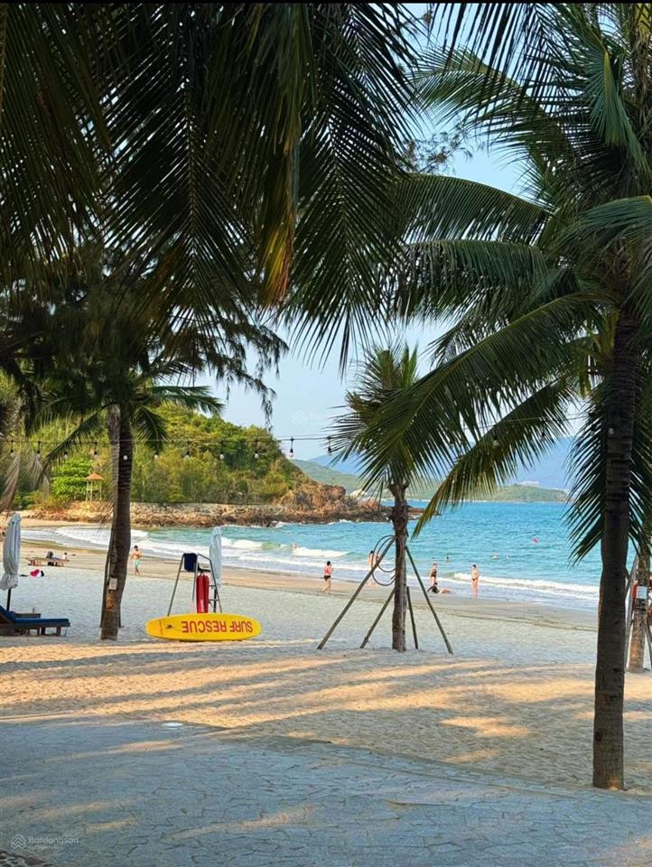Siêu phẩm view trực diện biển nha trang 2 mặt tiền phạm văn đồng 117,1m ngang 7msẵn hợp đồng thuê