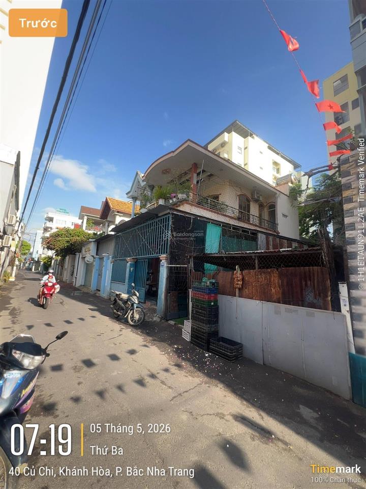 Đất đường nguyễn khánh toànnha trang 96m ngang 5m  cách bãi tắm 200m  giá 10tỷ560(thương lượng)
