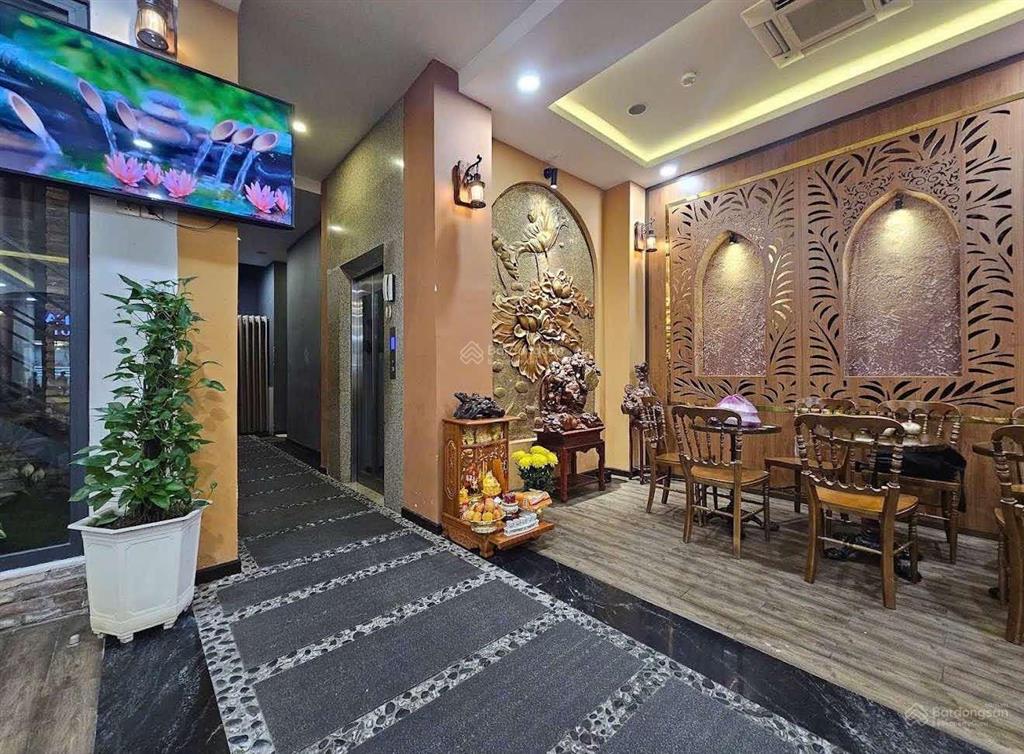 Siêu phẩm mặt tiền nguyễn thiện thuật nha trang ngang 8,3mdòng tiền hơn 1,2tỷ/năm cách biển 350m