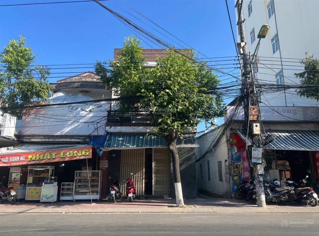Căn góc 2 mặt tiền ngang đẹp 5m mặt tiền điện biên phủ gần biển gần chợ giá 8tỷ600