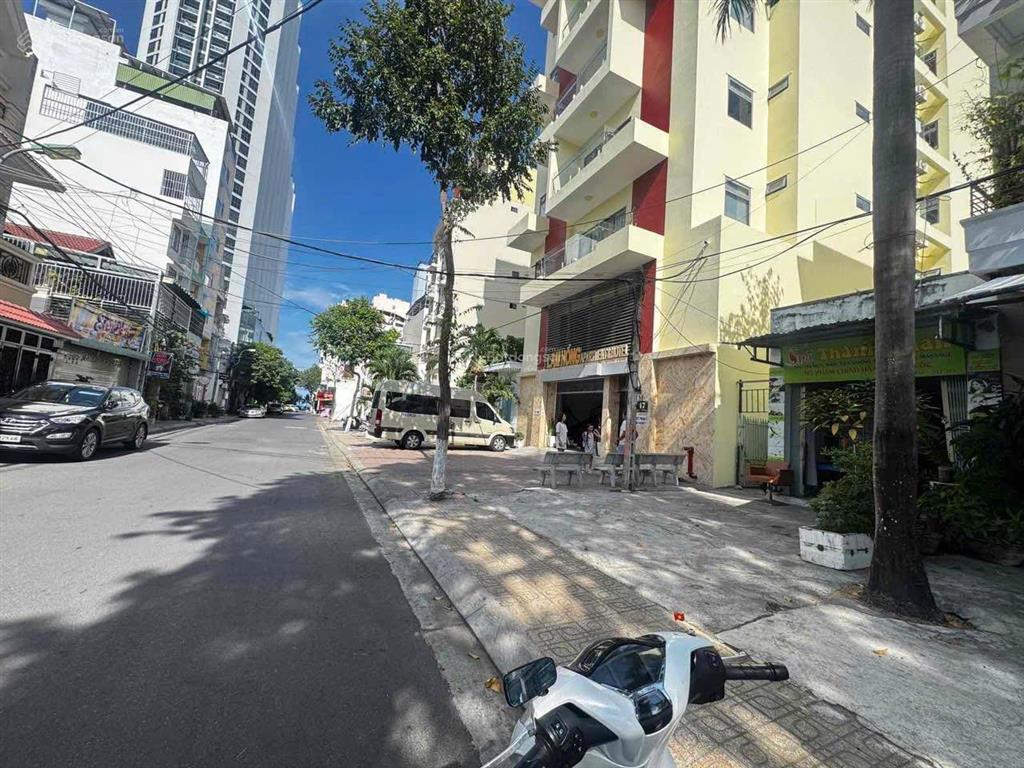 Nhà 2 mặt tiền trước sau phạm ngọc thạch, 174.3m2, ngang 5,25m. cách biển 150m. dòng tiền cho thuê