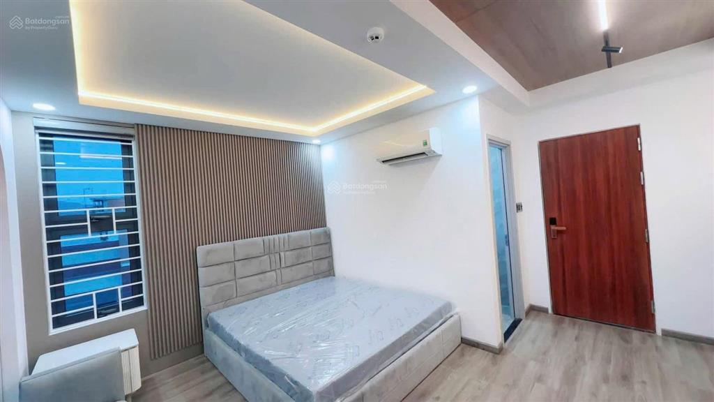 Bán tòa căn hộ 7 tầng phạm ngọc thạch có thang máy  sẵn dòng tiễn cho thuê  cách biển 350m