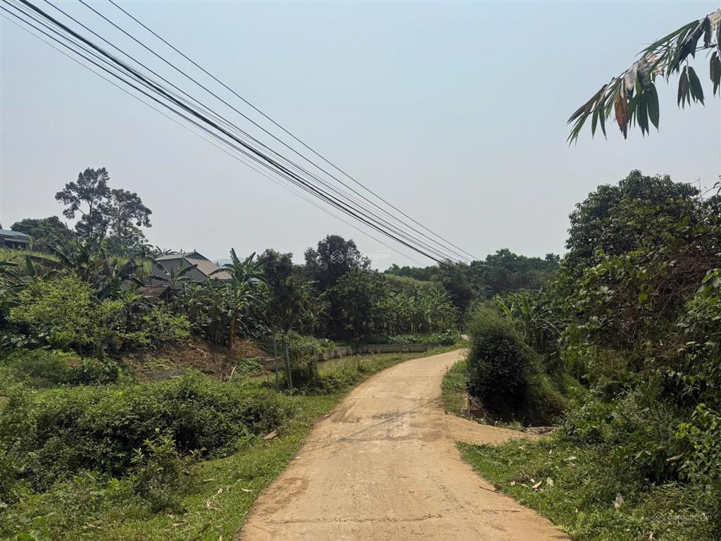 Bán 2.285m² đất hợp phong, cao phong, 1.150m² đất ở, có ao, bám suối nhỏ