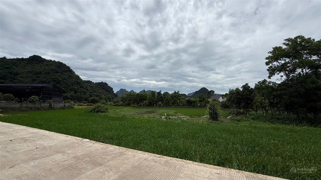 Bán 914m² đất mỵ hòa, kim bôi, 400m² thổ cư, mặt tiền 68m, đường bê tông 4m, view cánh đồng