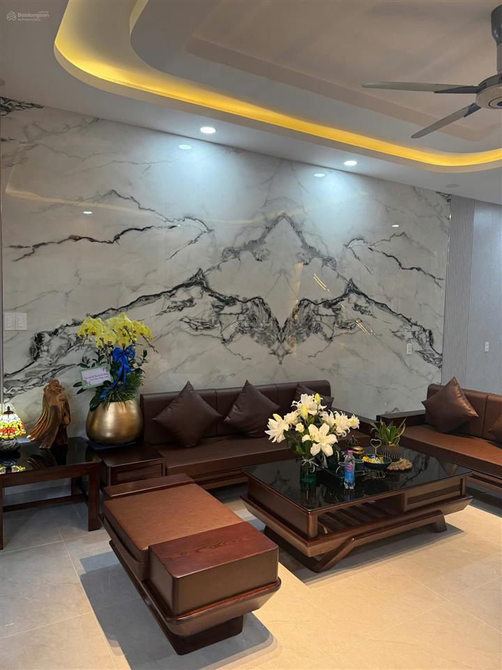 Bán nhà mới full nội thất đẹp gói 2 mỹ gia, phường nam nha trang, đường rộng 18m, chỉ 11 tỷ