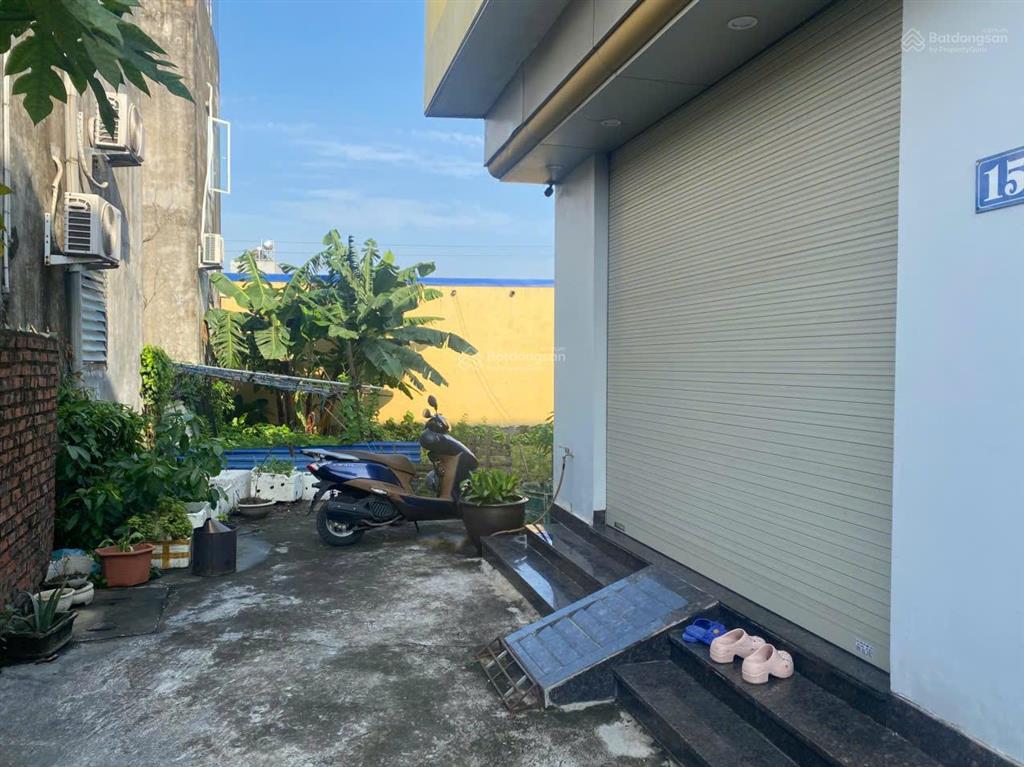 Bán cắt lỗ, lô đất đẹp, vừa túi tiền cho vợ chồng trẻ, cách ngã 4 quán toan hơn 100m