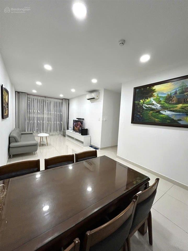 Cần bán căn hộ cộng hòa garden 3pn 100m2 đầy đủ nội thất  0948 032 ***