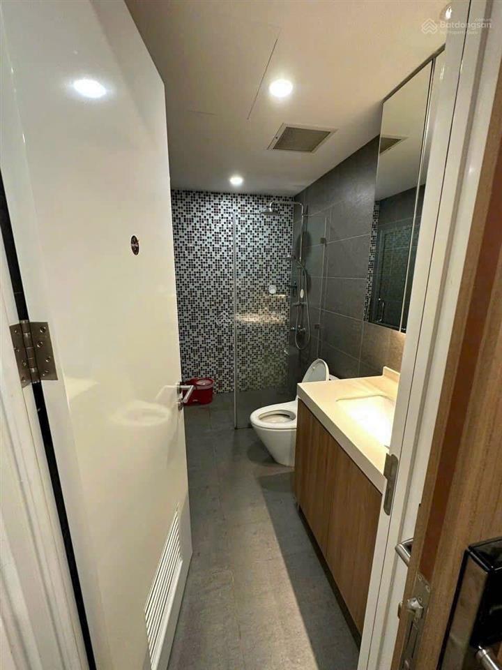 Cho thuê căn hộ republic plaza, tân bình 1pn 50m2 full nt giá 15tr/th.  0948 032 ***