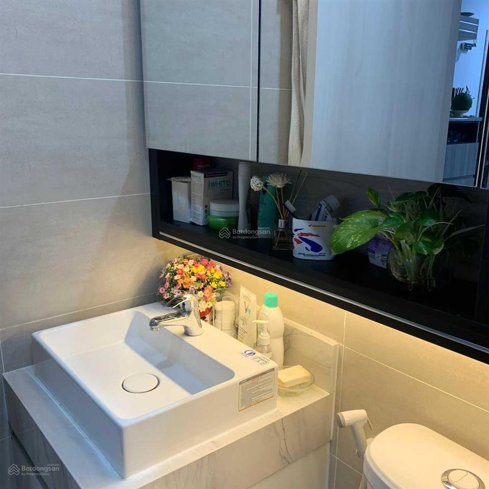 Cần bán căn hộ chung cư vĩnh hội mới, 2 pn, 2wc, căn góc đẹp view quận 1.  0948 032 ***