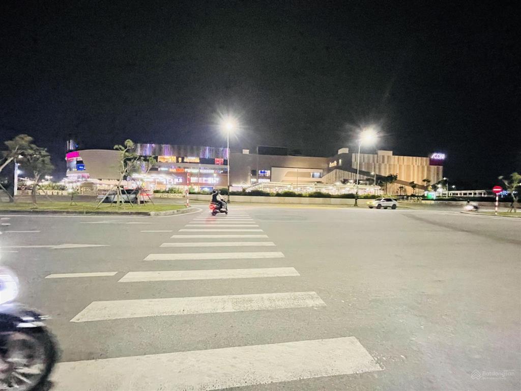 Vị trí vàng không có lô thứ 2  3 mặt tiền đường âu lạc  gần aeon mall  kinh doanh sầm uất