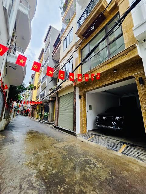 Bán nhà phân lô Nguyễn Khánh Toàn, Quận Cầu Giấy  dt 47m2 xây 4 tầng, mt 4m giá 12,8tỷ