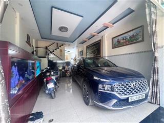 Nhà 3 tầng chủ bán/ xe hơi ngủ nhàgần mt trần xuân soạn ngay kiều đàm him lam lottlemart 60 m2